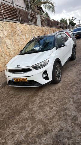 מודעת רכב קיה סטוניק