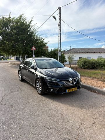 רנו מגאן