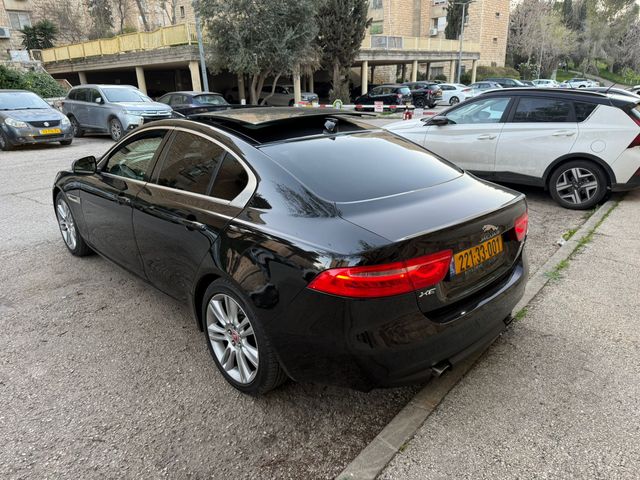 יגואר XE