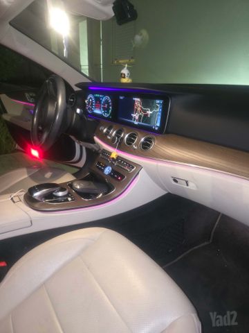 מודעת רכב מרצדס-בנץ E-class