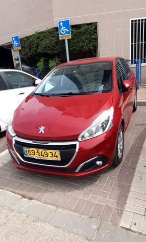 מודעת רכב פיג'ו 208