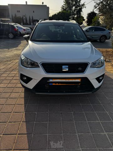 סיאט ארונה