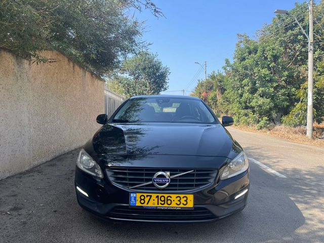 וולוו S60