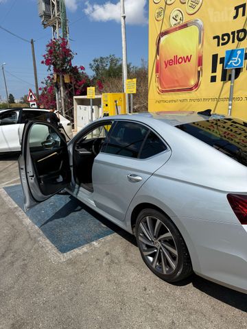 סקודה אוקטביה