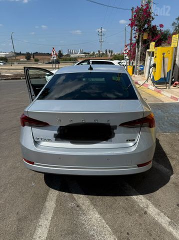 סקודה אוקטביה