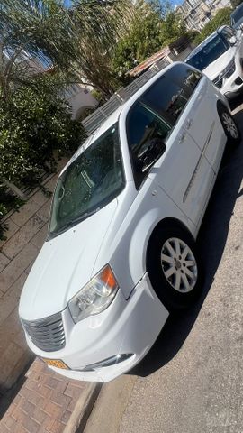 קרייזלר גראנד וויאג'ר
