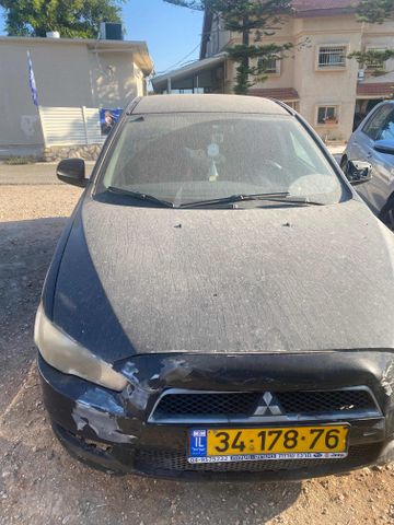 מיצובישי לנסר