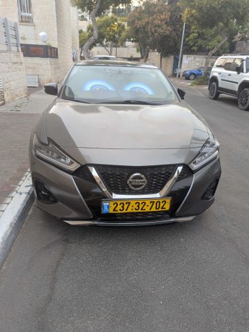 מודעת רכב ניסאן מקסימה