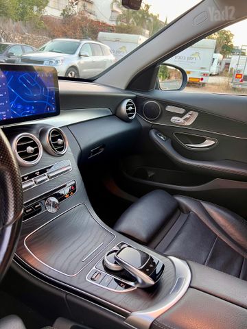 מרצדס-בנץ C-class