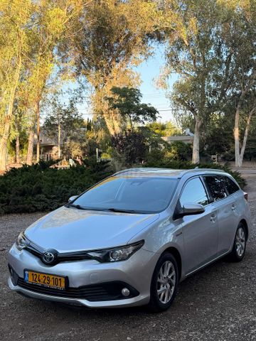 אוריס TS היברידי אוט׳ 1.8 (99 כ״ס) [2015-2019]