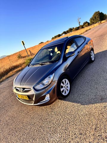 יונדאי אקסנט i25