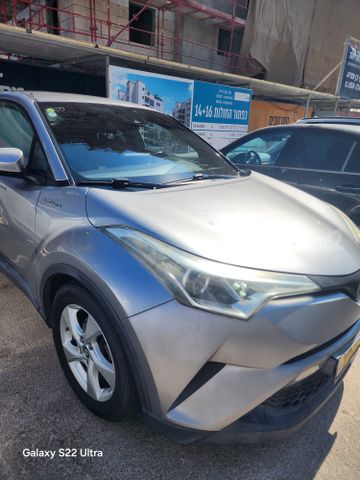 טויוטה C-HR