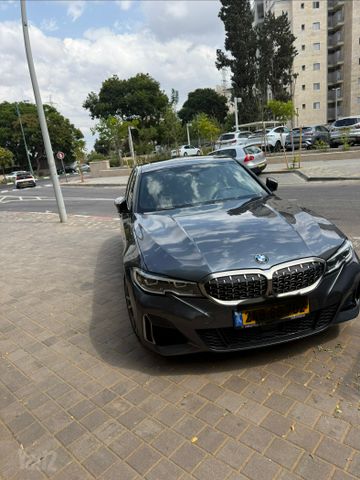מודעת רכב ב מ וו סדרה 3
