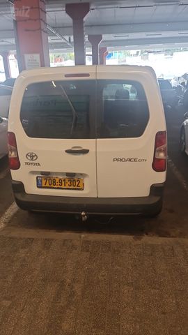 טויוטה פרואייס סיטי