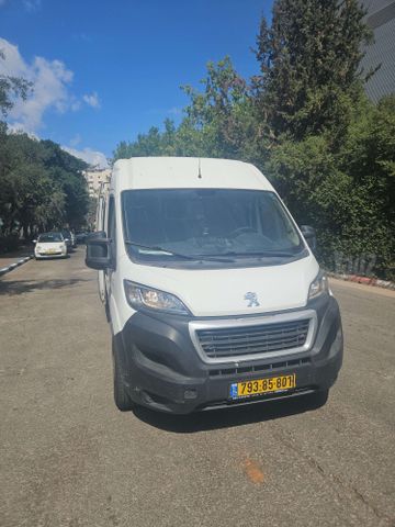 פיג'ו בוקסר