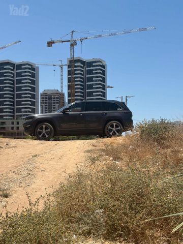 ג'יפ גרנד צ'ירוקי