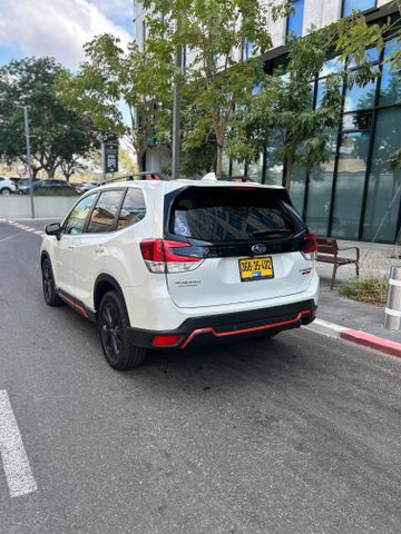 סובארו פורסטר