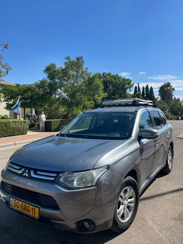 מודעת רכב מיצובישי אאוטלנדר