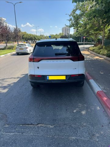 מודעת רכב איוויס U5
