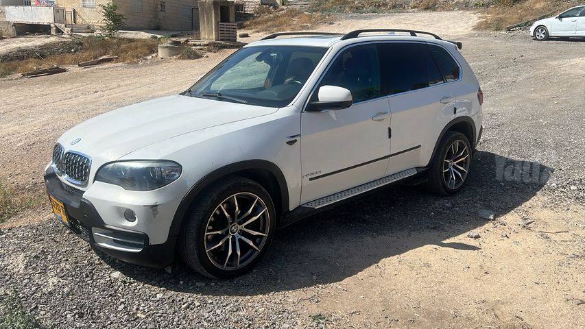 ב מ וו X5