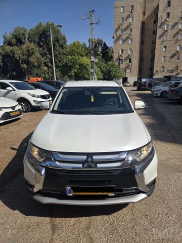 מודעת רכב מיצובישי אאוטלנדר