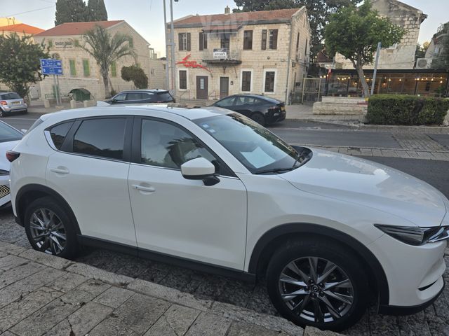 מודעת רכב מאזדה CX-5