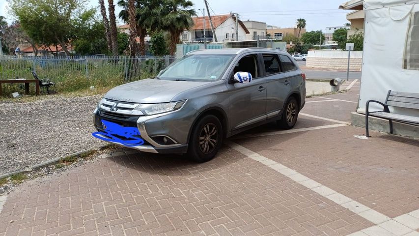 מודעת רכב מיצובישי אאוטלנדר