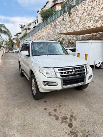 מיצובישי פג'רו