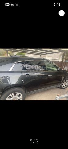 קאדילק SRX