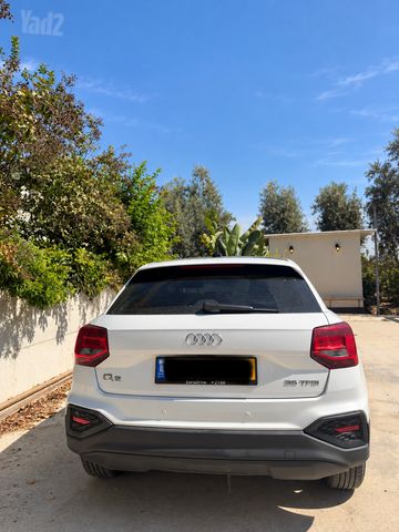אאודי Q2