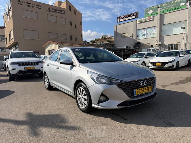 יונדאי אקסנט i25