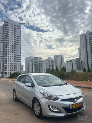 יונדאי i30