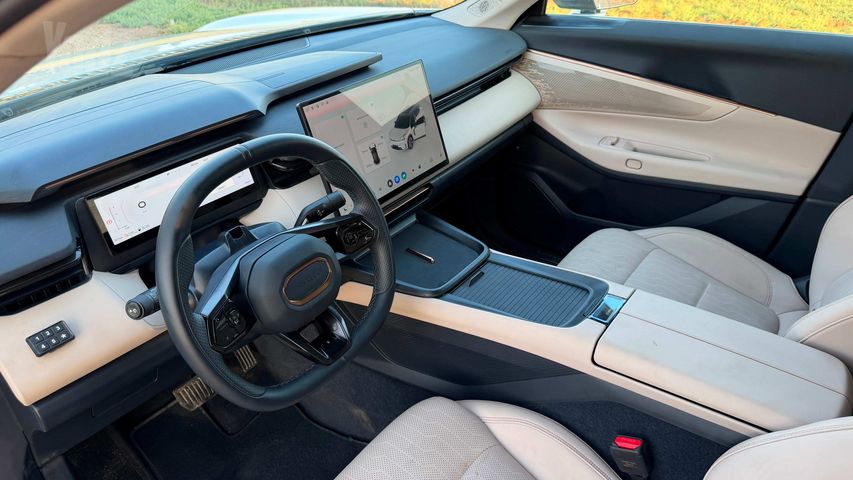 לינק אנד קו 08