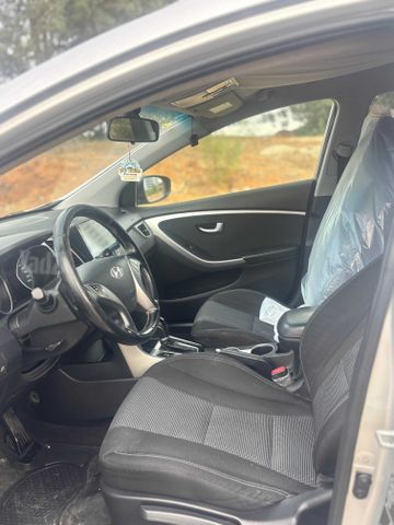 יונדאי i30