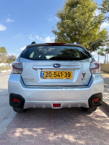 סובארו XV