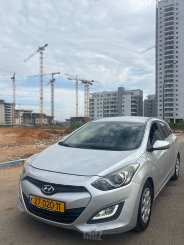 יונדאי i30