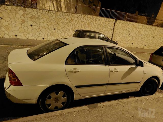 טויוטה קורולה