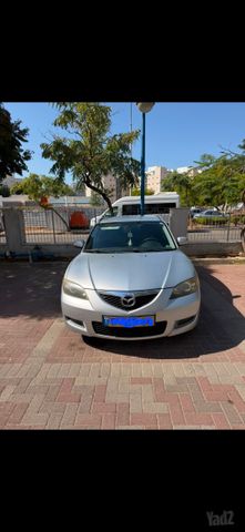 מאזדה 3