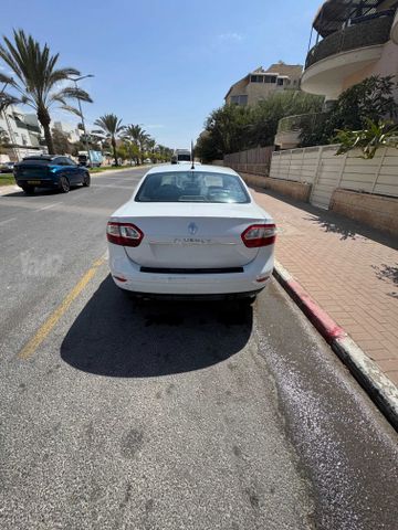 רנו פלואנס