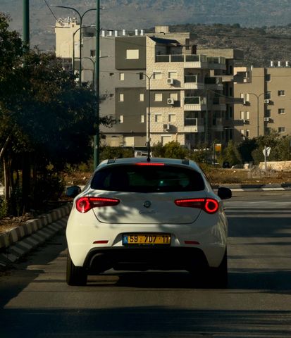 אלפא רומיאו ג'ולייטה