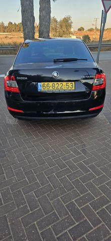 סקודה אוקטביה