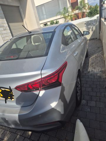 יונדאי אקסנט i25