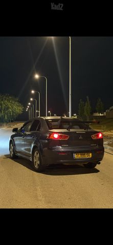 מודעת רכב מיצובישי לנסר