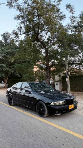 ב מ וו סדרה 5