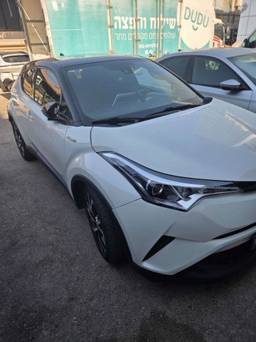 טויוטה C-HR