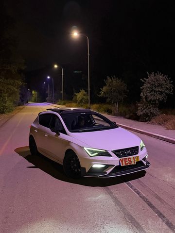 סיאט לאון