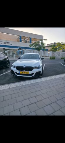 מודעת רכב ב מ וו סדרה 5