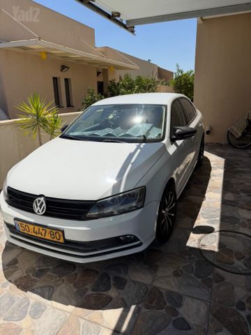 מודעת רכב פולקסווגן ג'טה