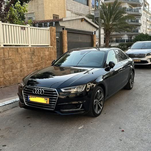 אאודי A4