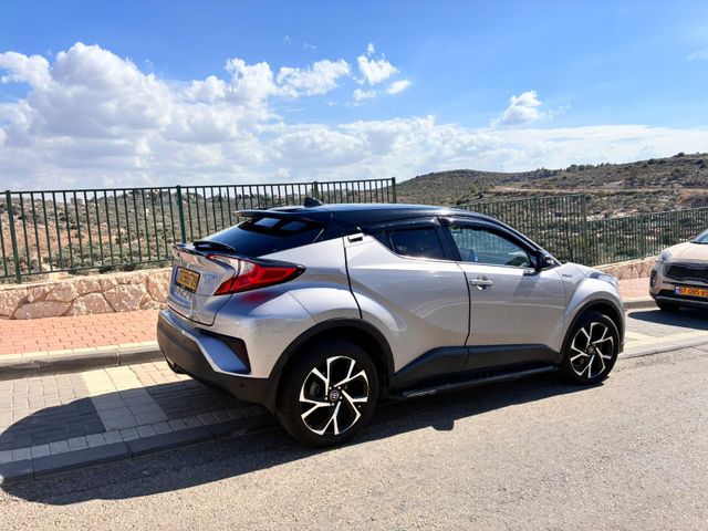 טויוטה C-HR